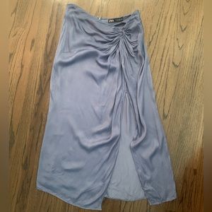 Zara satin midi blue ruched high slit skirt * small